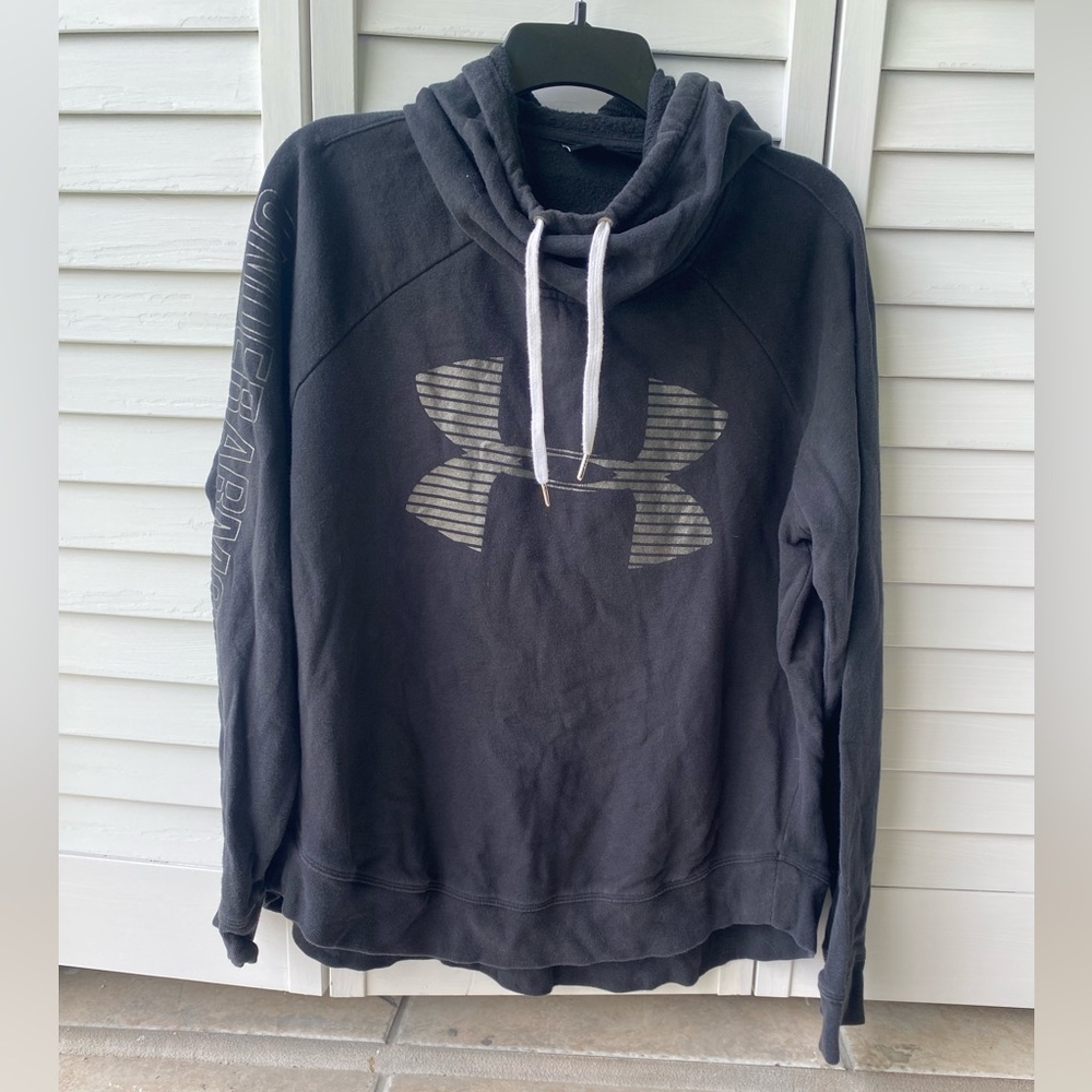 Under armour sweatshirt